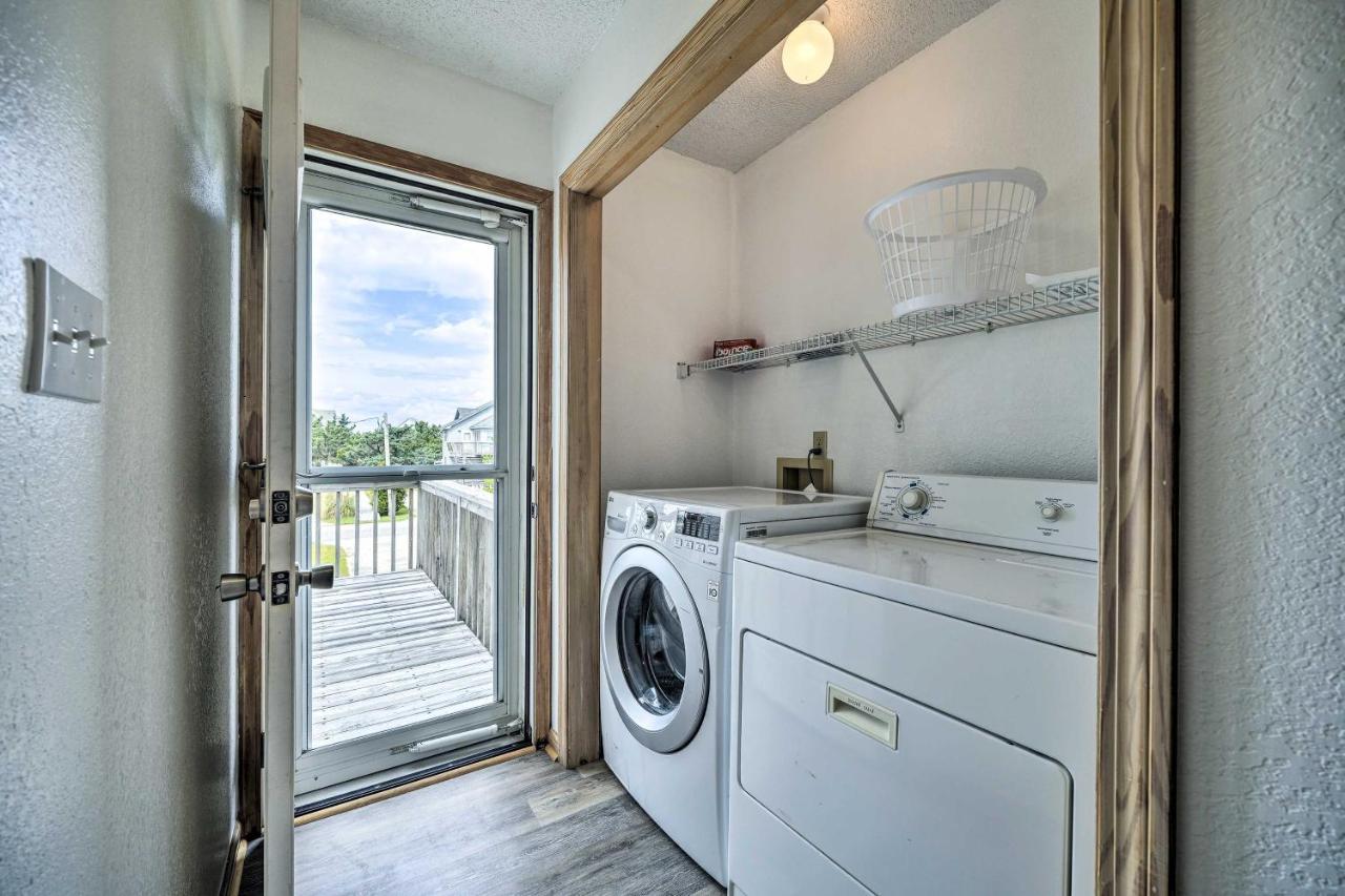 Avon Home On The Channel With Hot Tub And Deck! Esterno foto